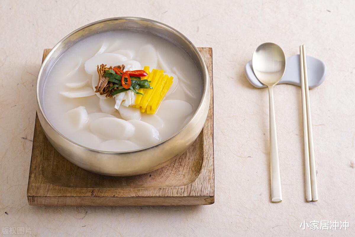 快餐|奉劝大家:不管家里多穷,这4种饭碗不要用,越早知道越好