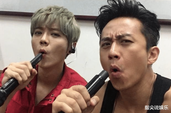 曝邓超状态引担忧!表姐曝其接受心理治疗,断更超23天,孙俪发文