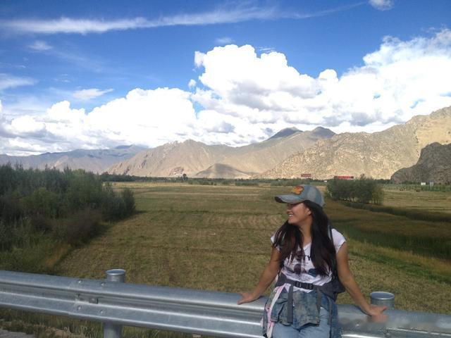 旅行|我川妹子,32岁不结婚不生孩,骑摩托环游全国,一年行36000公里