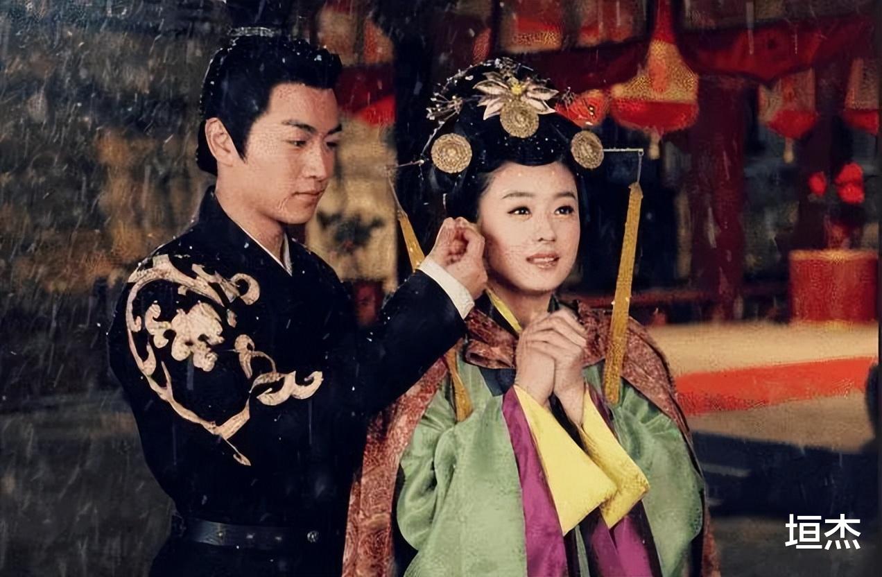 陈妍希|陈妍希在恋综不停秀恩爱,大家嗑到了还是尬到了?