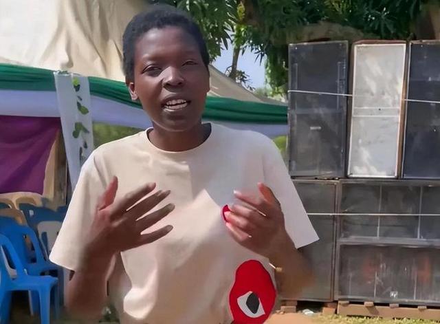 rose吴建云疑婚变,偷回中国却不归家,邻居揭露:吴子安哭着找妈