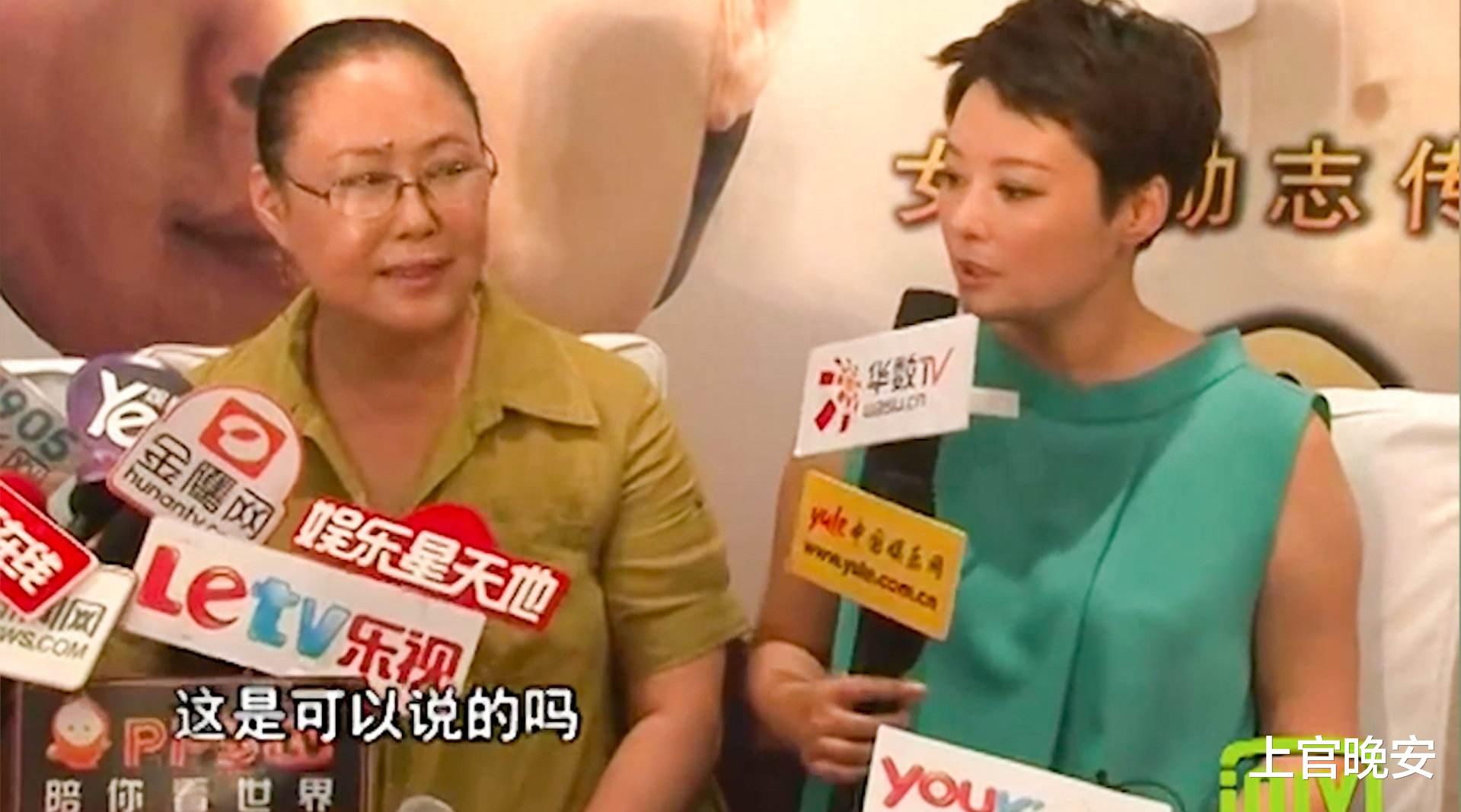 男明星撕X简直不要太精彩,人手一出大戏,女明星们比不了