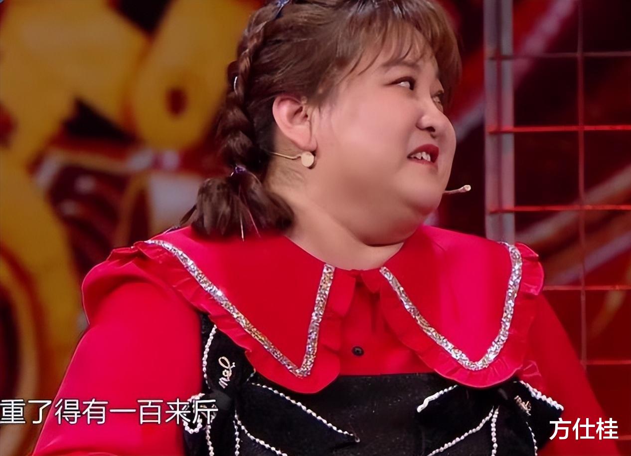 贾玲|贾玲暴瘦50斤,网友调侃:瘦死的骆驼比马大!