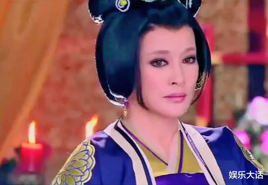 刘晓庆|71岁唐国强和70岁刘晓庆同台， “天然脸”和打针脸的差距一目了然