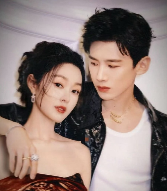 白敬亭宋轶已分手？男方行动早已说明一切，网友：该换新嫂子了！