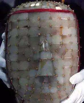 翡翠|历代的“丧葬玉器”：（3）玉衣与玉覆面