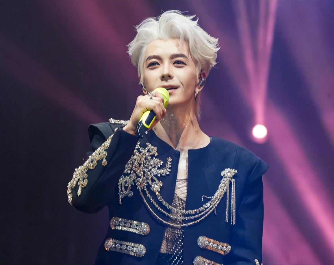 王栎鑫和陆虎竟打过架，原来不止陈楚生可以拿捏王栎鑫，陆虎也行