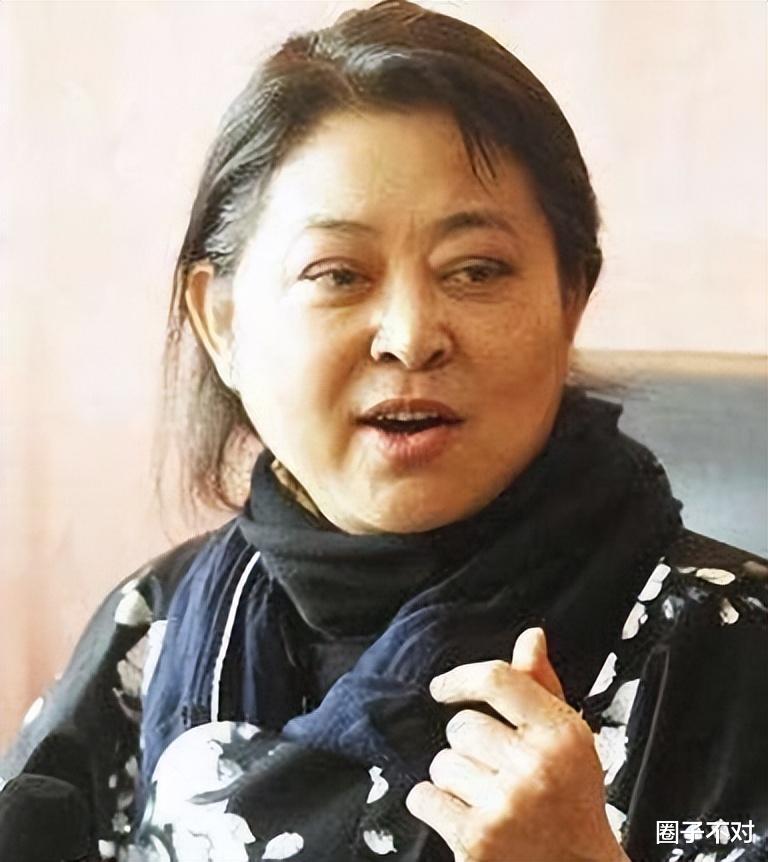 年轻时倾国倾城，老了却成“土肥圆”，这7位中年发福女星太可惜