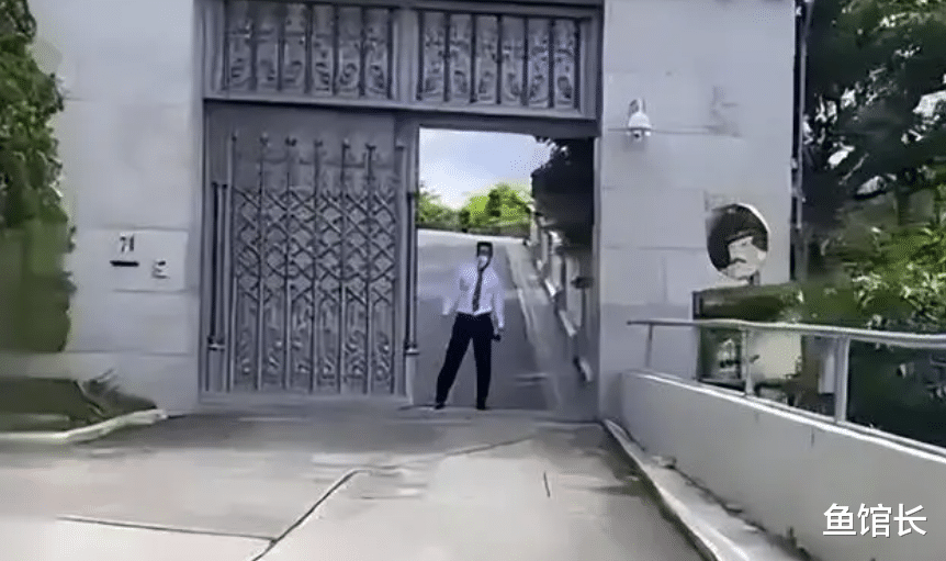 李嘉诚50亿豪宅翻新,门口近照首曝光!安保做得极为严密