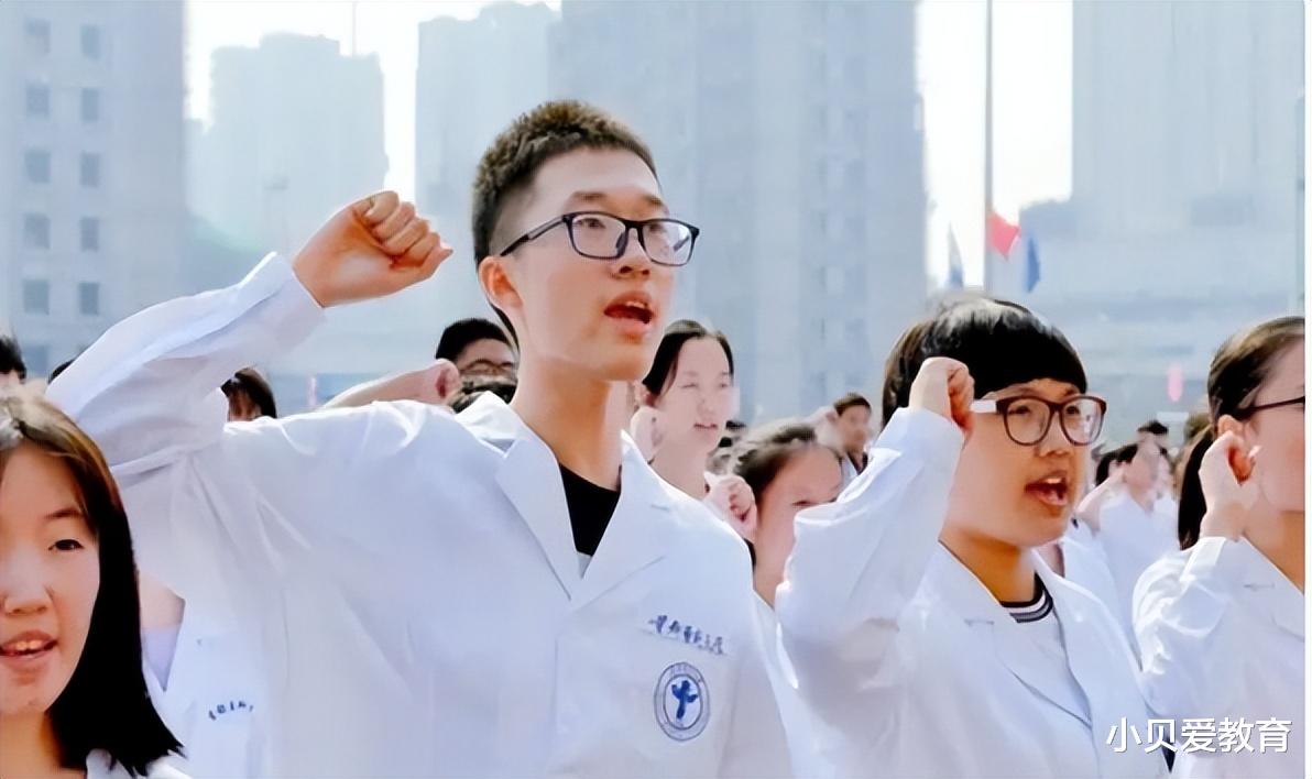 硕、博医学生求职无门,医院却高呼缺人,难道只是学医的骗局吗?