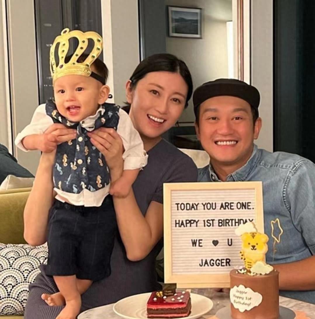 婚姻再出问题?港歌手太太公开点名老公的女同事,更斥对方言行越轨