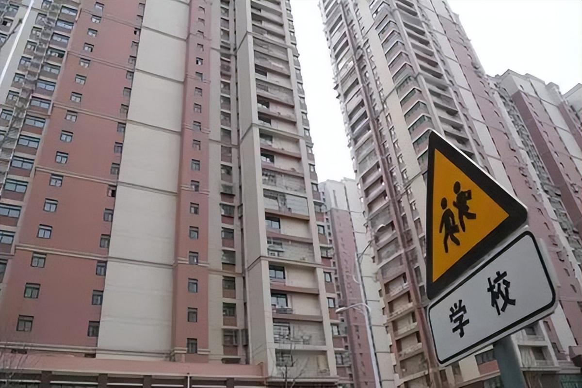 教师|效果立竿见影!教师退出机制刚一落地,教师招聘就“遇冷”了?