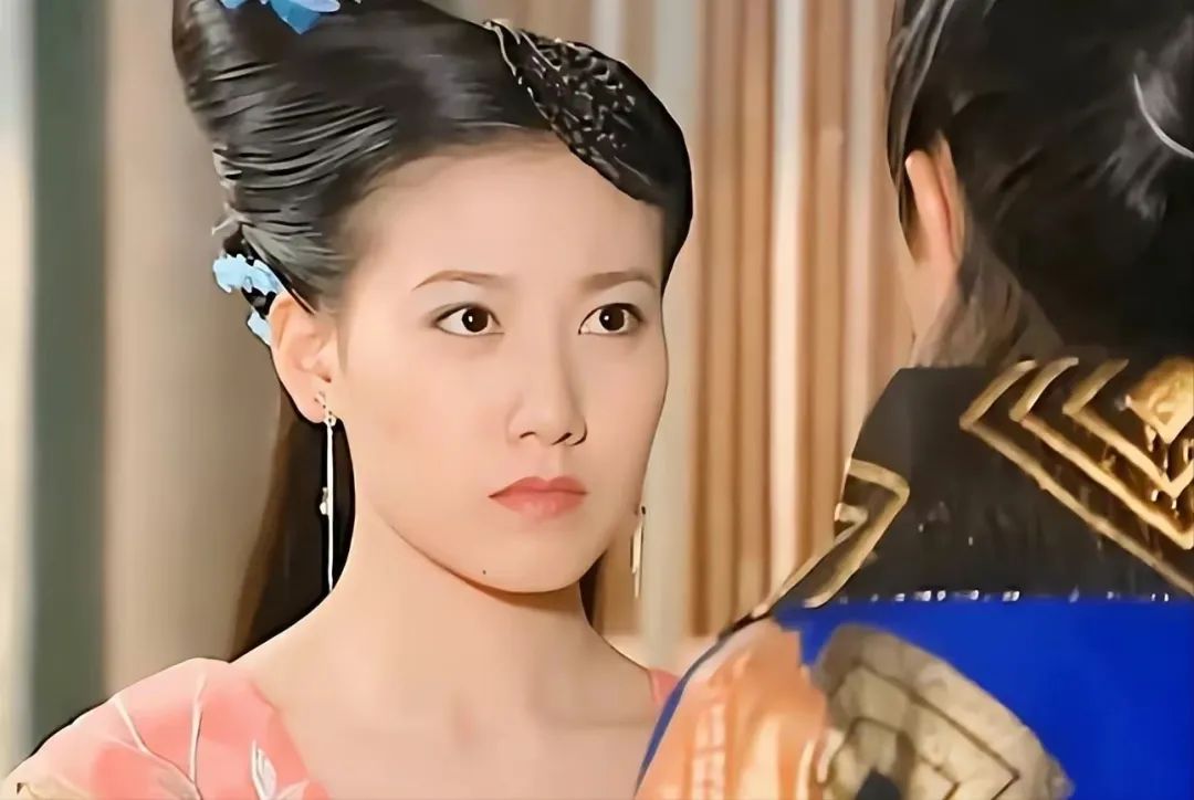 她曾三次拒绝苏有朋，出道24年0绯闻，如今有儿有女丈夫成谜