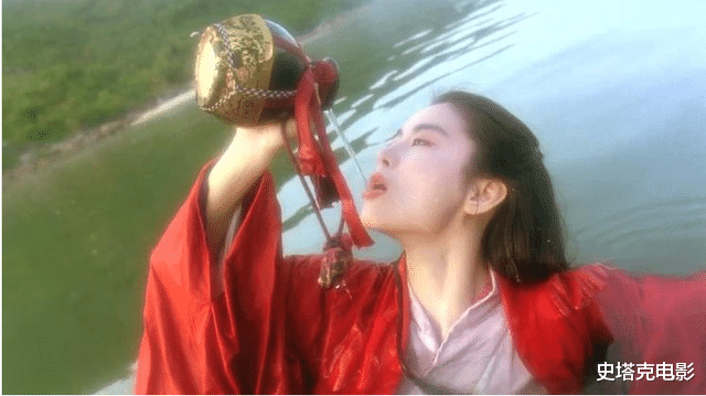 王晶《笑傲江湖》开拍：张雨绮演东方不败，看到令狐冲我隐隐不安