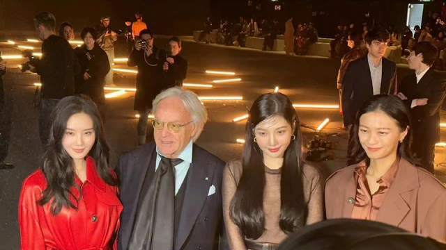 刘诗诗|刘诗诗米兰看秀大出风头！被总裁搂腰合影赢了日韩美女，太长脸了