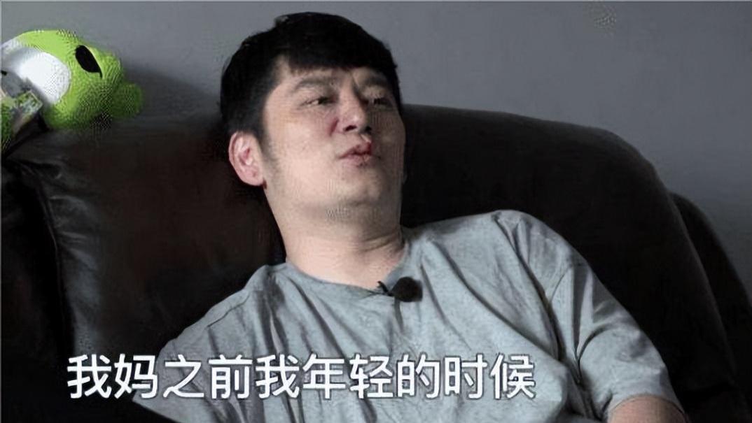 娱乐圈的5位“妈宝男”：妈妈不点头就不结婚，有人43岁回归单身