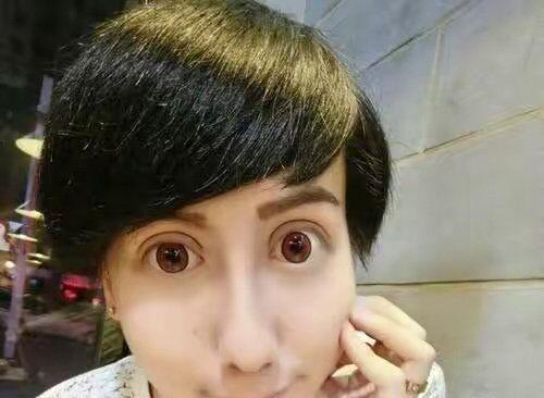 网红刘梓晨真面首曝光,撞脸王一博!因与女友私密影片泄露走红