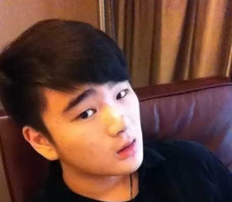 曝傅艺伟30岁独子去世，家人含泪办葬礼，中戏同学证实并透露死因