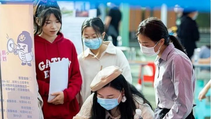 招聘|“断子绝孙招聘法”兴起，应届毕业生被某些大厂频频套路