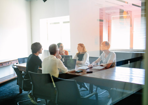 |如何有效利用职场交际平台?