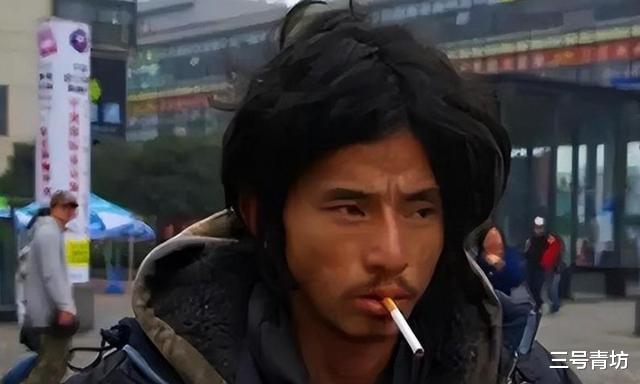 3年前,那个一夜爆红的乞丐“犀利哥”,为何如今看不到了?