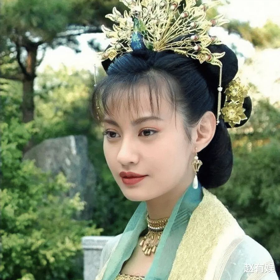 内地7位过气艺人现状:卑微求工作,哭诉穷到只剩100万