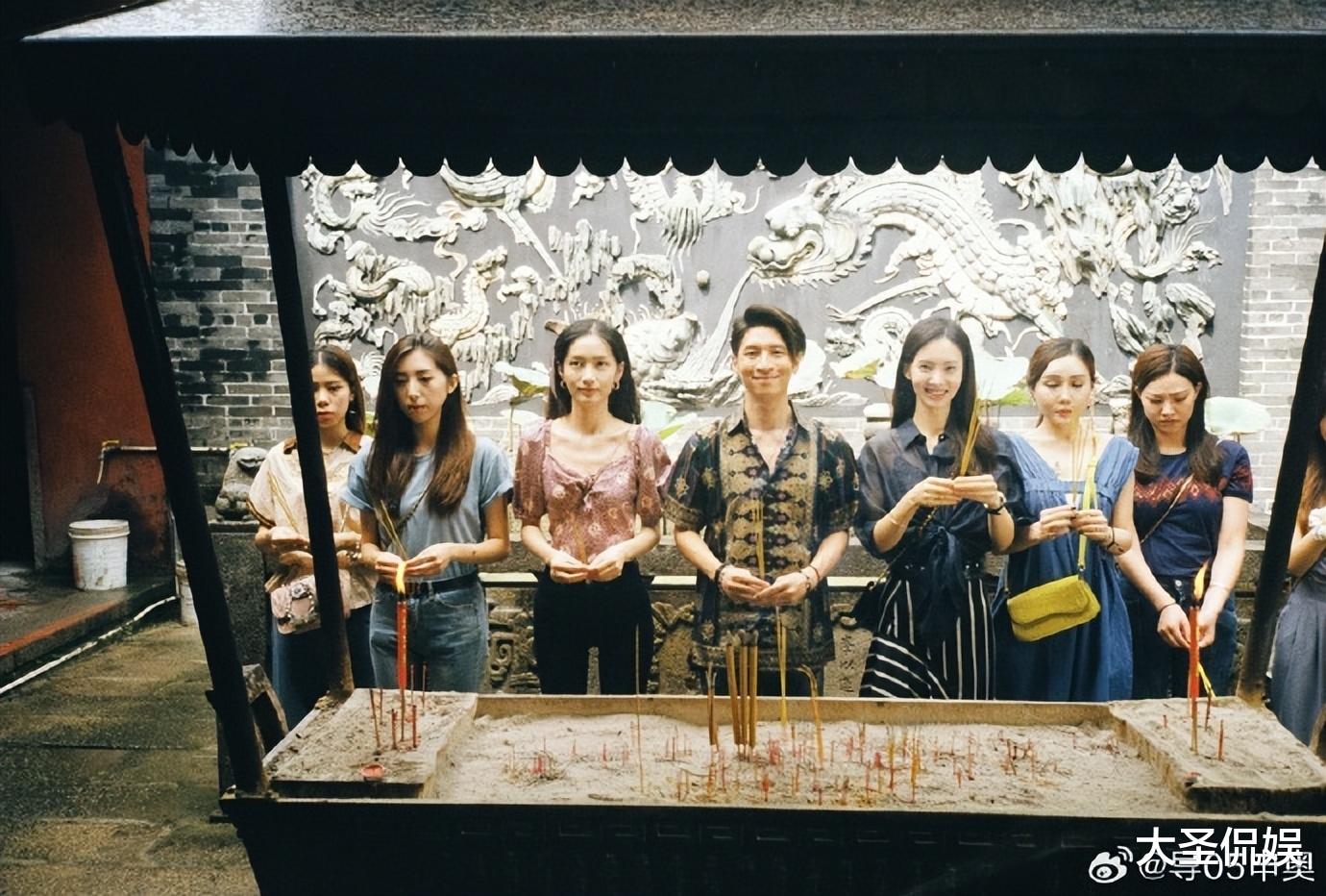 《孤注一掷》不敢播的几分钟,才是万千金晨的悲哀,“跪下”不算啥