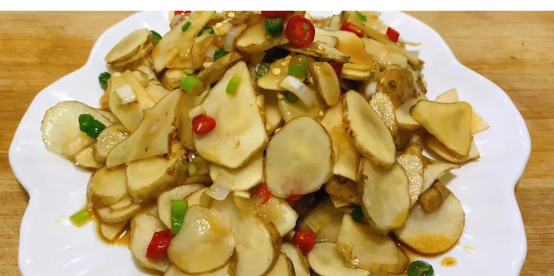 |它是天然的“胰岛果”，10月正大量上市，隔天吃一次，不做小糖人