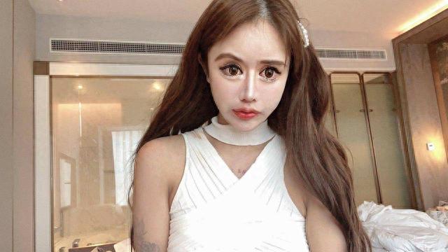 “皇后专业户”周牧茵,整容后被吐槽,这么美为什么还整容呢?