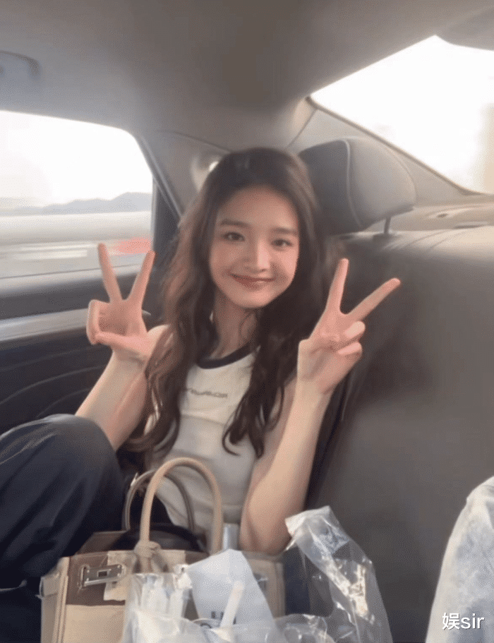 大S|3个瓜！曝大S连夜送医，王思聪45000元买狗送女友，成毅刘烨有私生子