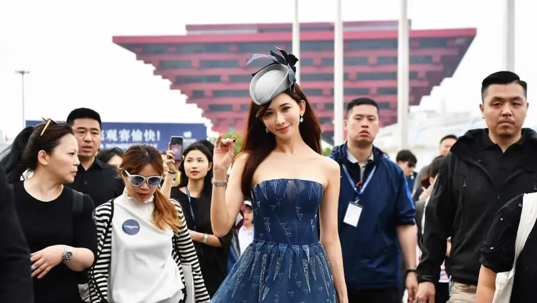 林志玲|林志玲48岁身材似少女,大家一直评论和黑泽良平配吗