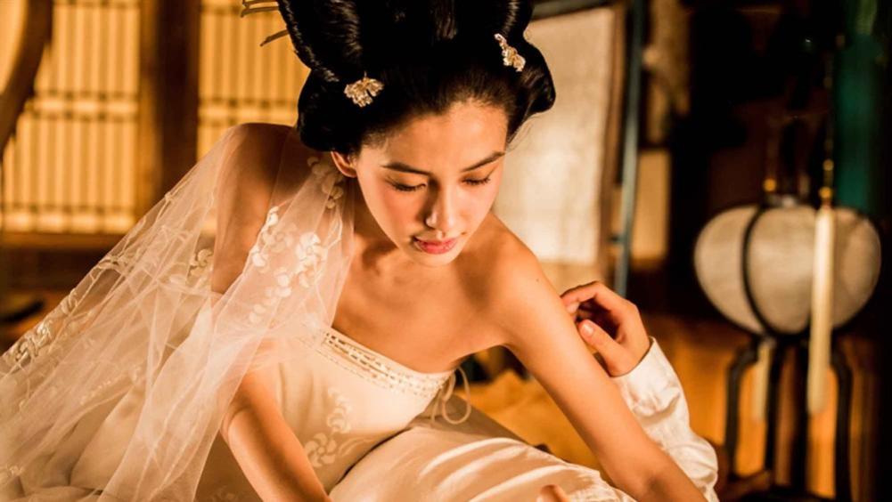 Angelababy是光明会的？别扯了，乾隆还没死，光明会就死了