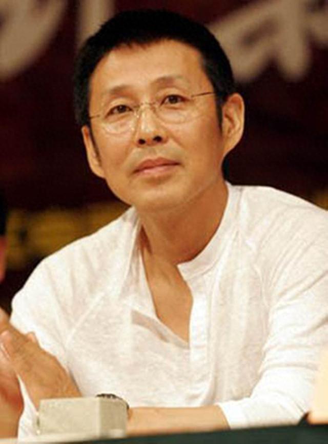 贼眉鼠眼、一脸“太监相”就别演帝王，天潢贵胄还是得看这3位！