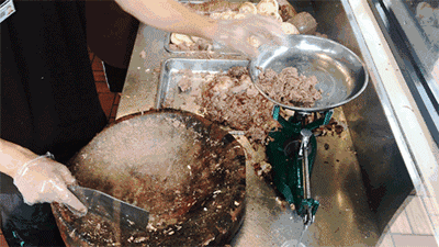 驴肉火烧|几年前风靡全国的驴肉火烧，为何被打入“冷宫”了？是变难吃了吗