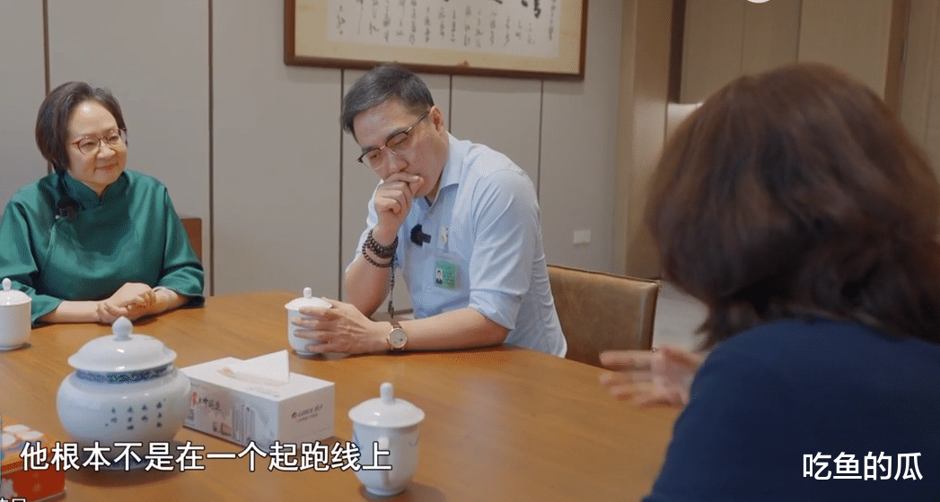 董明珠回应绯闻,王自如被嘲讽,网友挖出他办公室藏避孕套