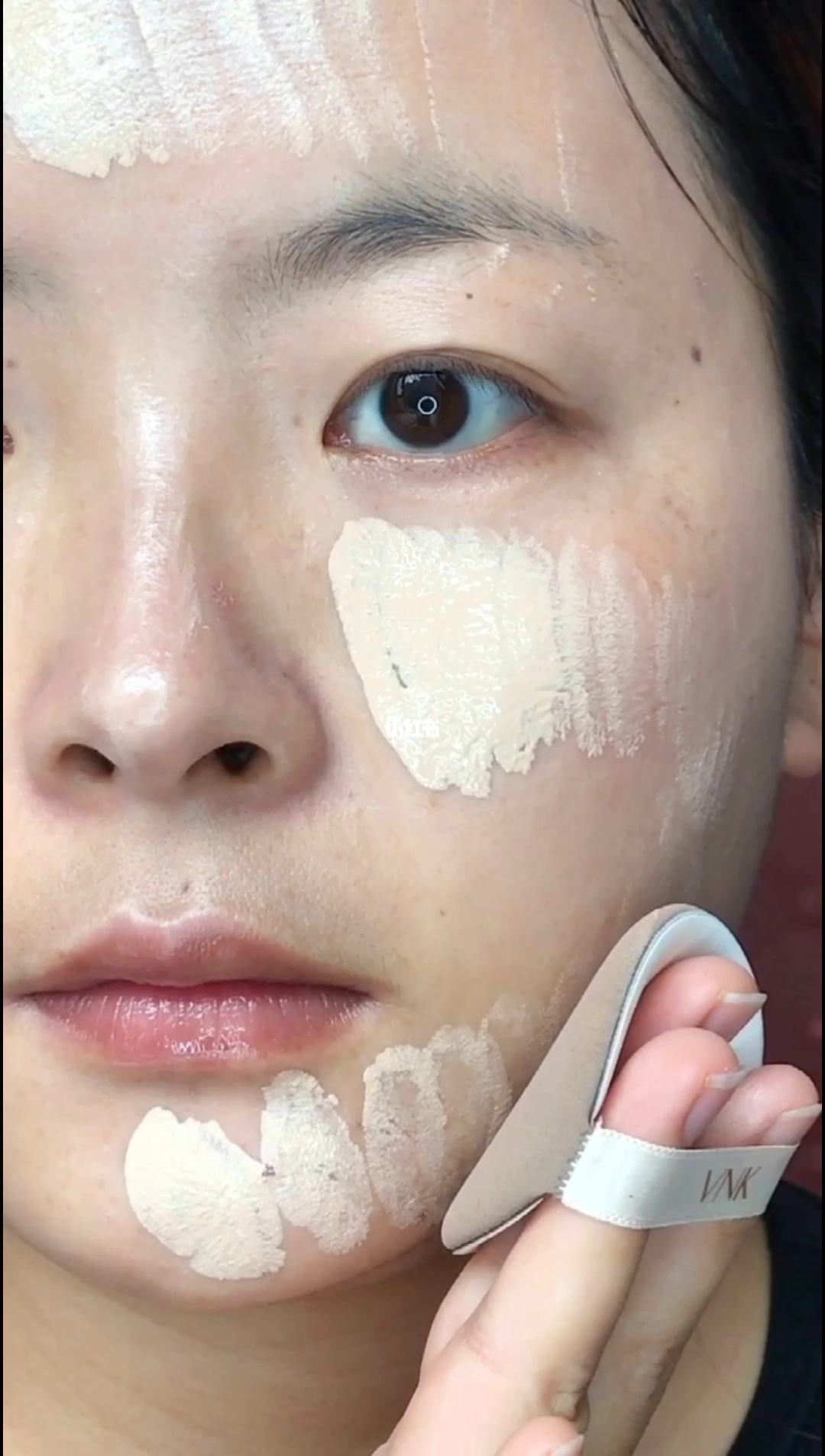 新手化妆指南：从入门到精通