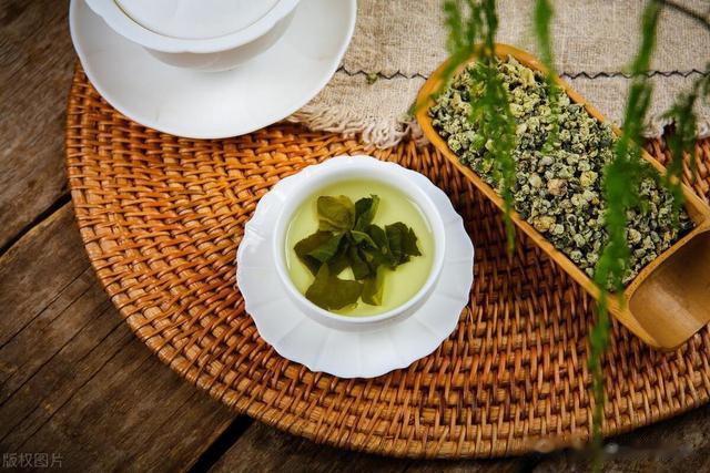 揭秘！喝这几款茶，真的能告别恼人“游泳圈”？