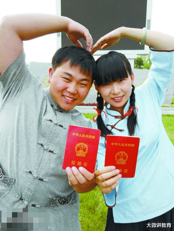 护士|“遇见护士和幼师赶紧跑”,职业歧视却被捧:有理有据,很充分