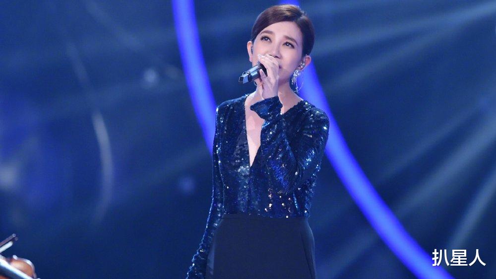 梁静茹演唱会“看柱子”风波!9名观众起诉主办方,双方法庭激辩