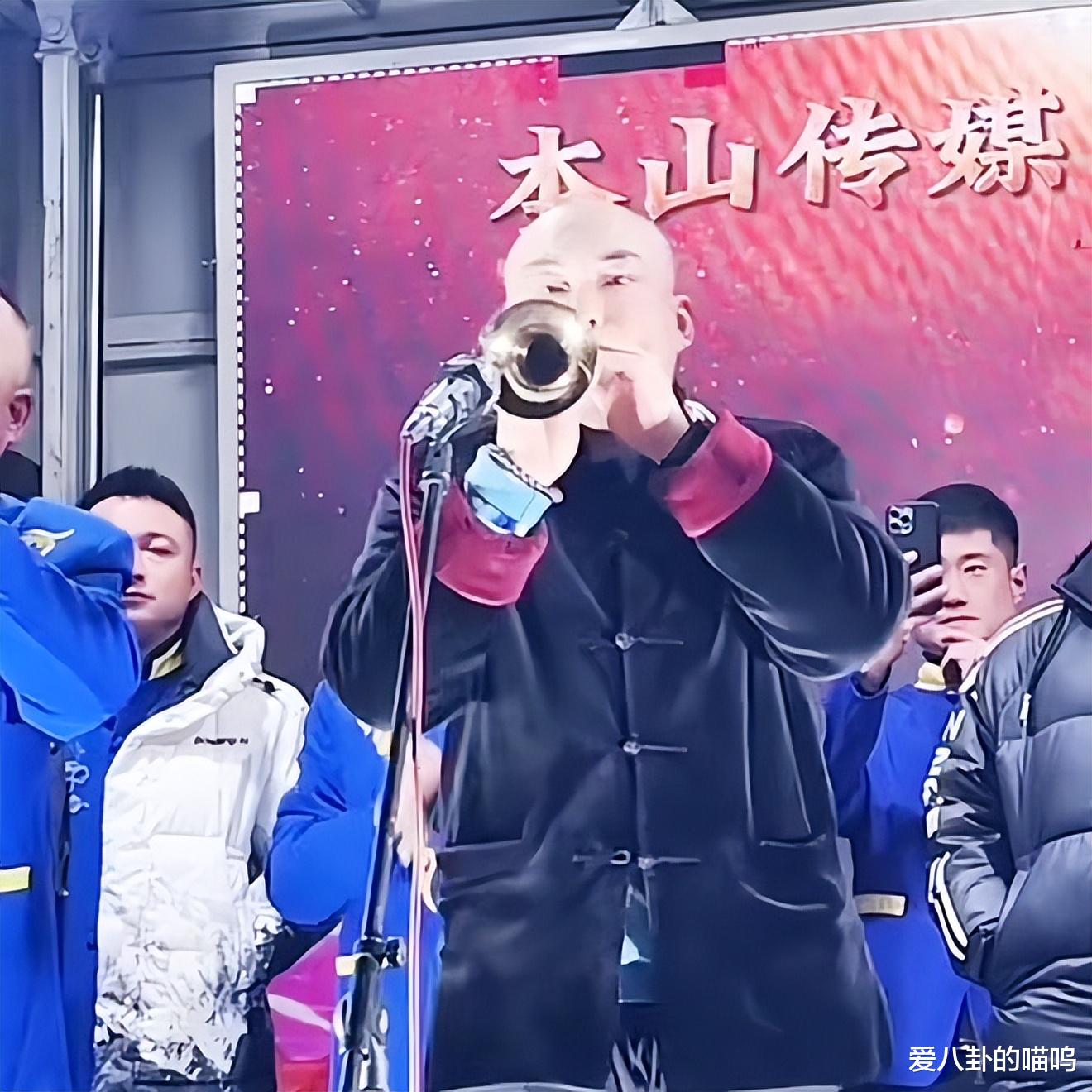 |赵本山不上春晚，带徒弟去办白事了？主家还是身价千亿的煤老板？