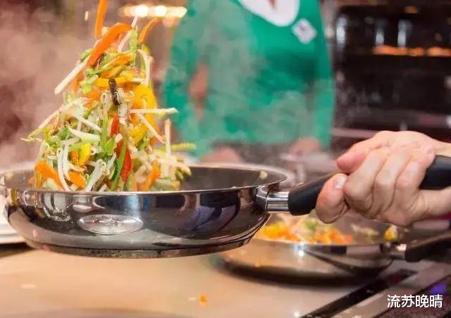 什么叫不按常理出牌的职业生涯。