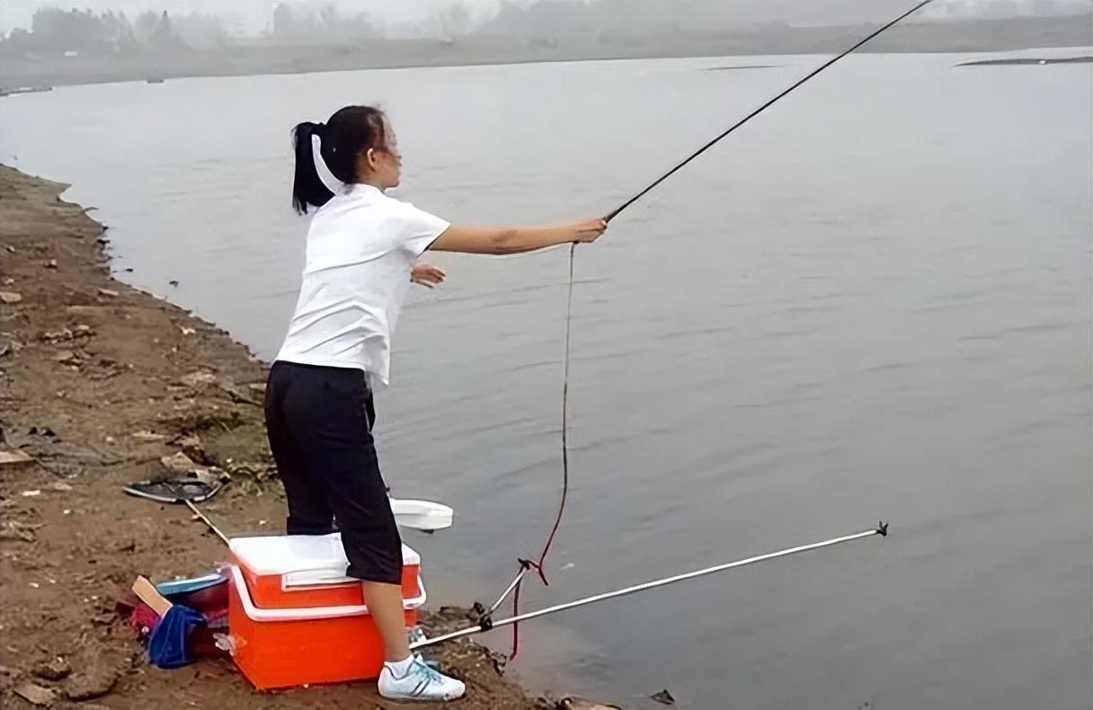 野钓该选多长钓竿？有三种长度堪称黄金尺寸，涵盖所有水域