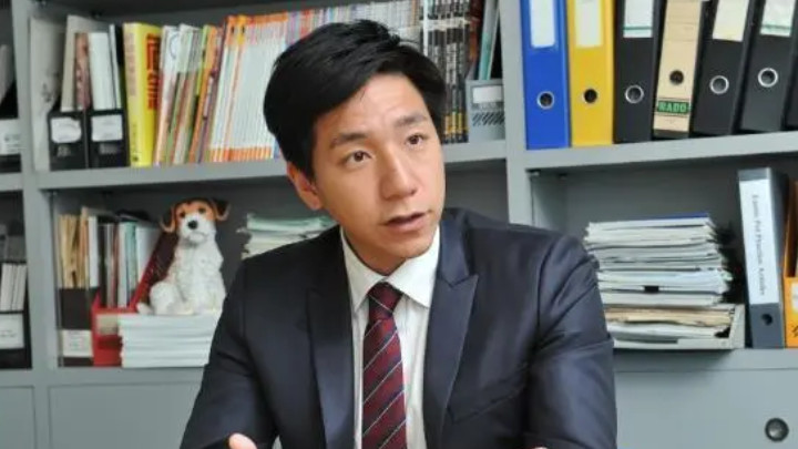 烧炭自杀去世的10位明星，最小才24岁，命运一个比一个凄惨