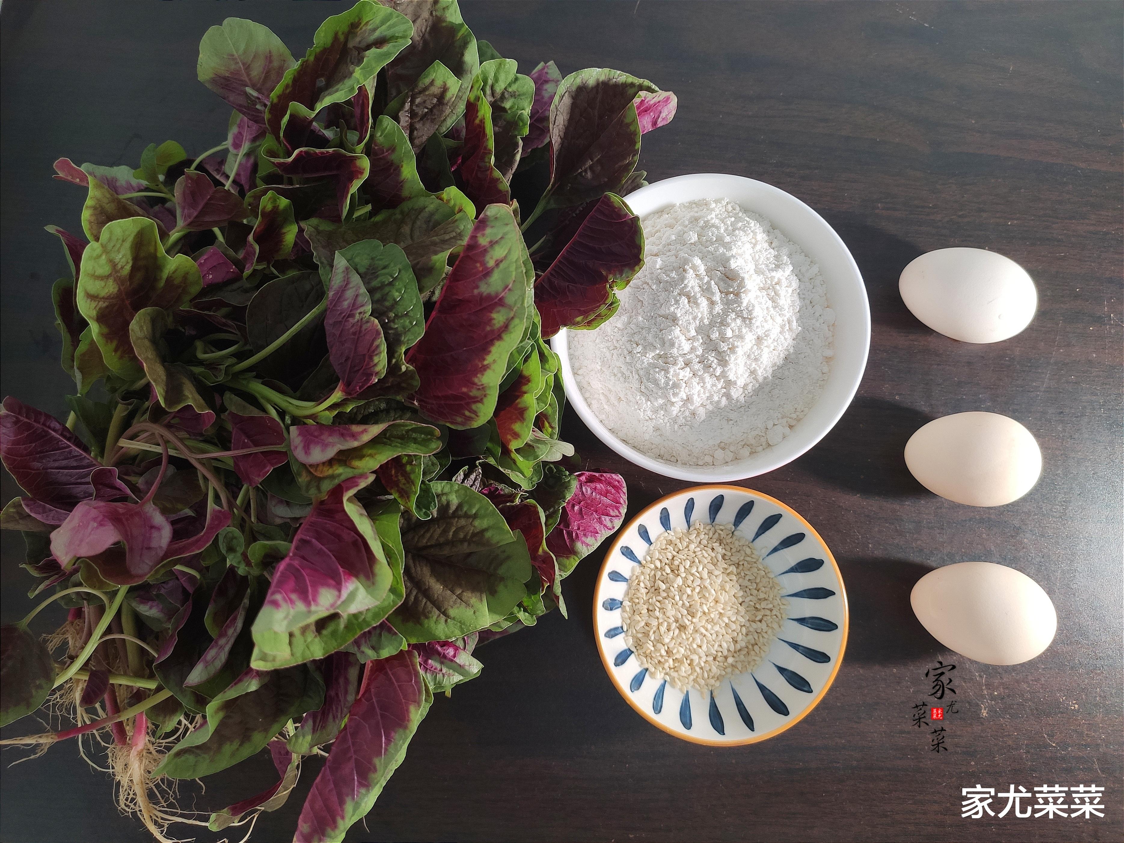 |夏季,宁可不吃肉也要买它吃,焯水切碎,打3个鸡蛋,比吃肉还鲜