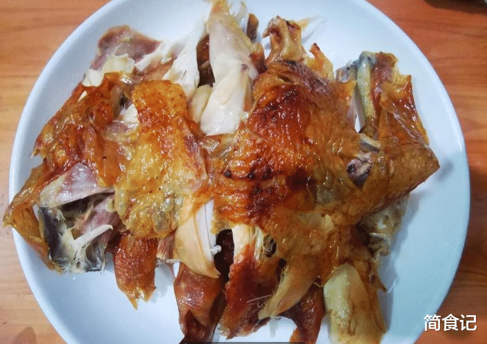 美食文化|烧鸡，扒鸡和熏鸡，同样是卤鸡，到底有什么区别？弄懂再买也不迟