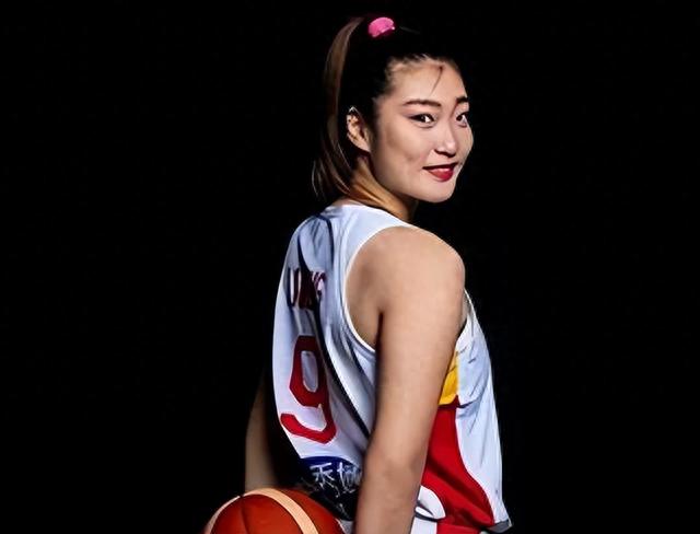 惊喜！李梦公开喜讯，郑薇支持，张隆终于等到了