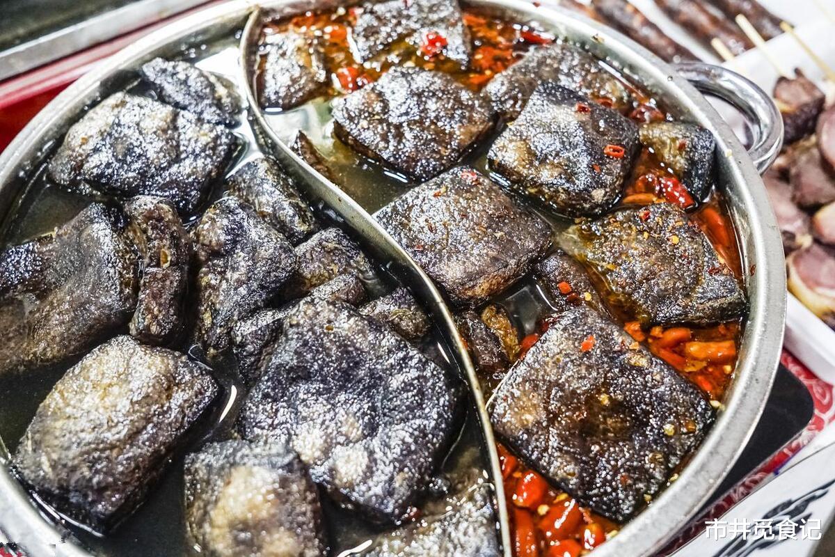 螺蛳粉|中国十大臭味食物排行榜，螺蛳粉垫底，鱼腥草第五，你能接受几样