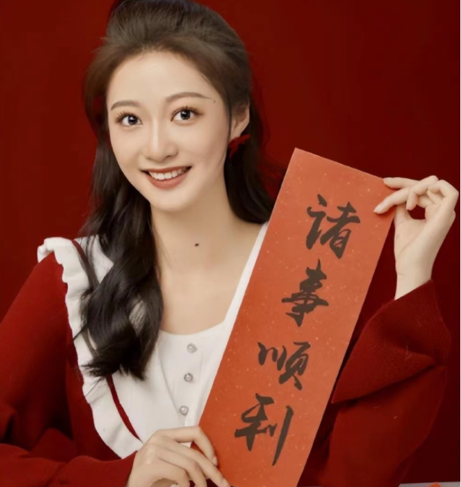 选秀|冯琳惊艳亮相卫视晚会,漂亮大气尽显成熟气质,复旦校花名副其实