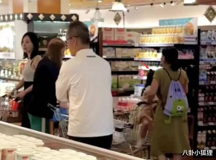 承认了!72岁王石正式官宣与田朴珺结婚生娃,强调3岁女儿不是私生!