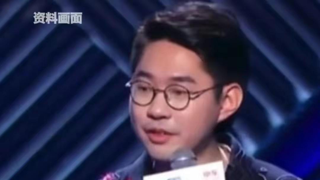 李昊石|果文化脱口秀演员赚钱没有底线，人民军队不容冒犯必须敬畏